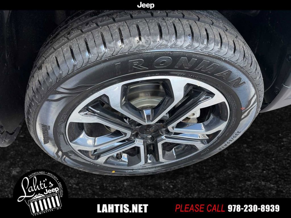 Certified 2022 Jeep Compass Limited image 24