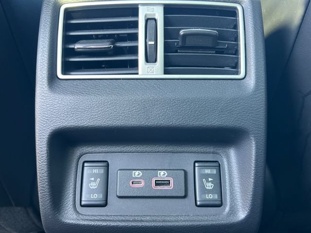 Used 2023 Nissan Maxima Platinum w/ Sport Mat Group FWD image 40