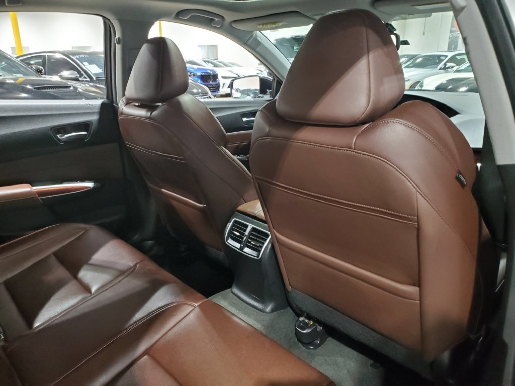 Used 2017 Acura TLX V6 FWD image 21
