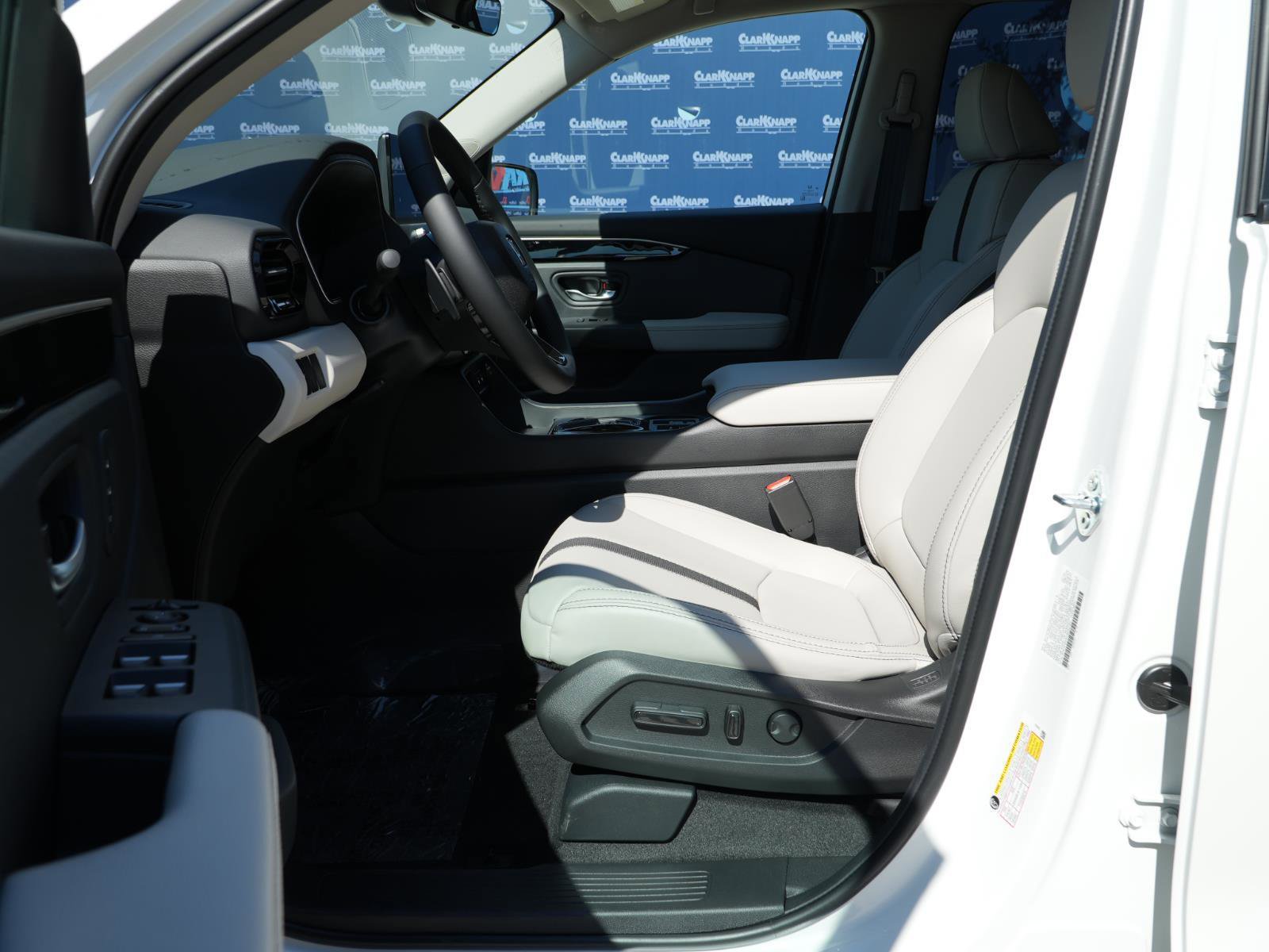 New 2026 Honda Passport RTL image 16