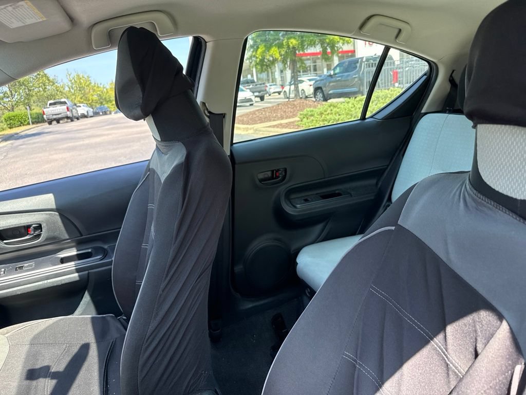 Used 2015 Toyota Prius C One FWD image 8