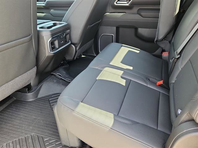 New 2026 Chevrolet Silverado 3500 LTZ w/ LTZ Premium Package image 9