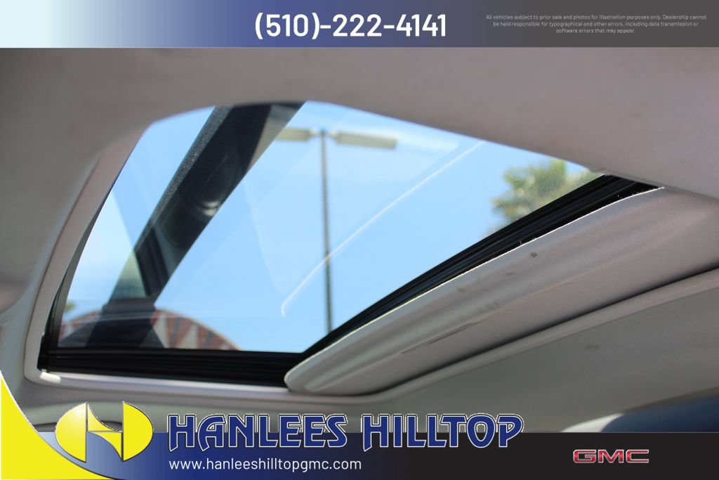 Used 2023 Toyota RAV4 XLE Premium FWD image 15