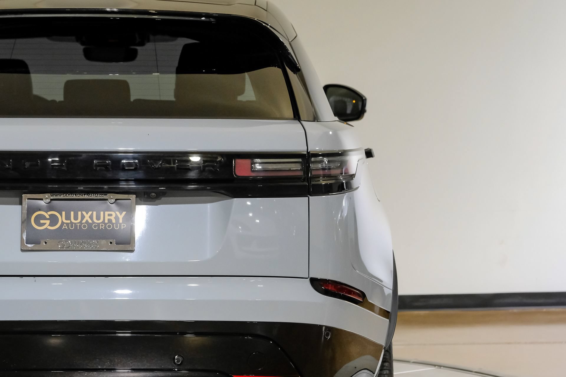 Used 2024 Land Rover Range Rover Velar Dynamic SE AWD/4WD image 49