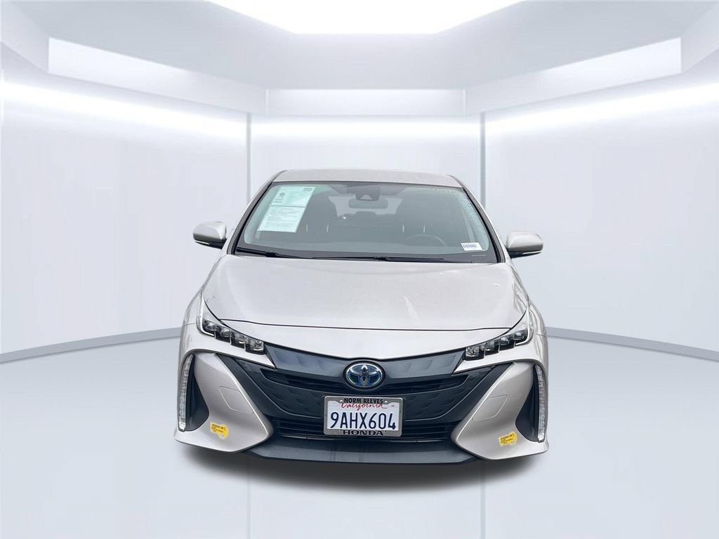 Used 2022 Toyota Prius Prime XLE FWD image 4