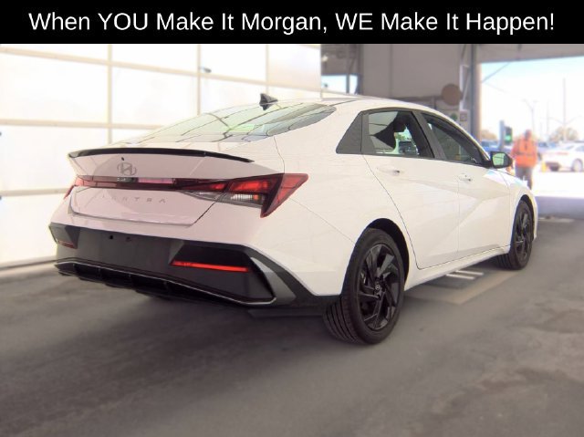 Used 2026 Hyundai Elantra Sport FWD image 5