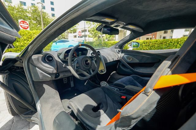 Used 2019 McLaren 600LT RWD image 58