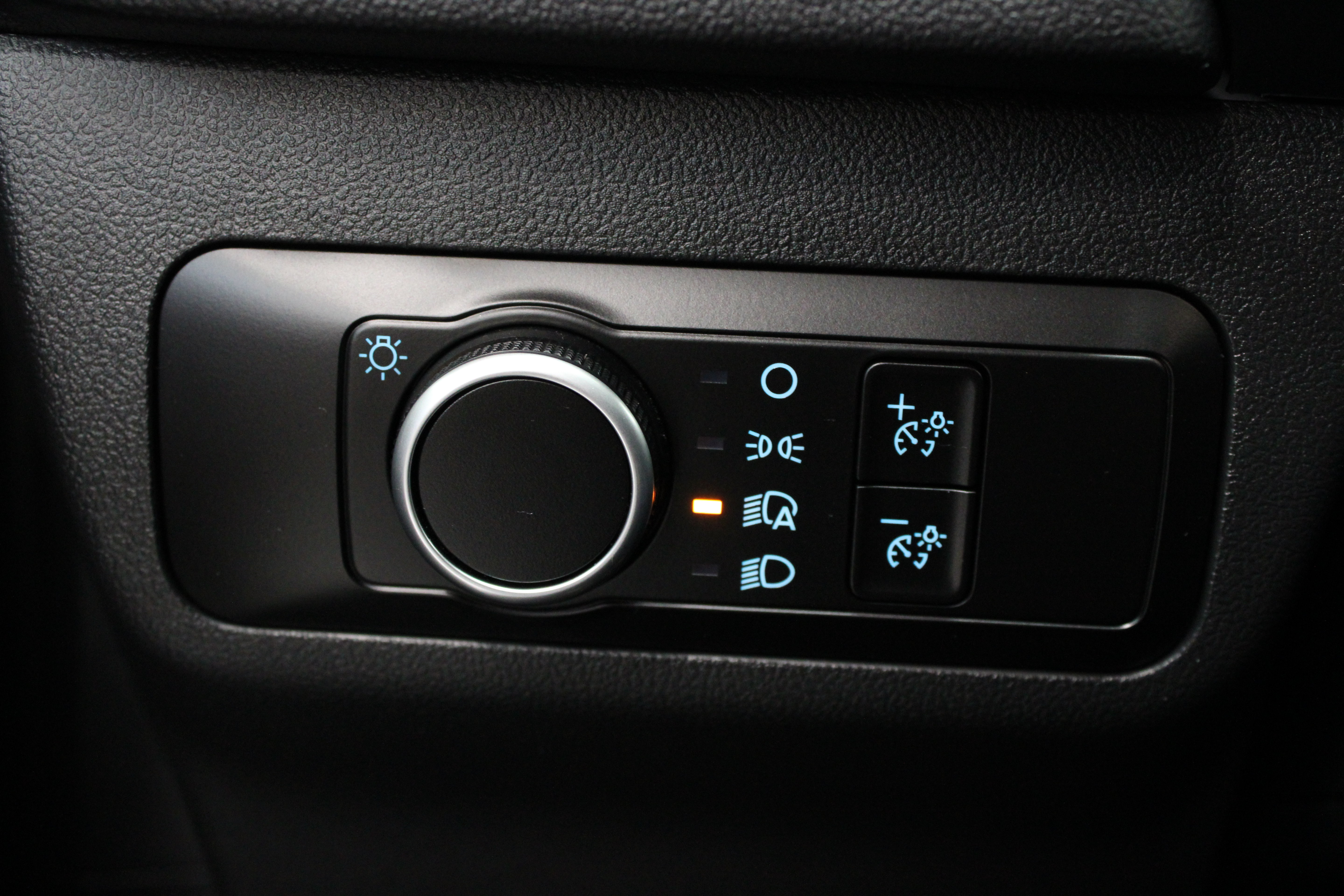 Used 2025 Ford Escape Active FWD image 24