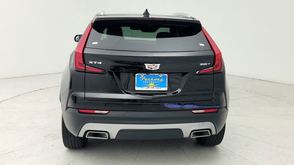 Certified 2023 Cadillac XT4 Premium Luxury w/ Cold Weather Package image 7