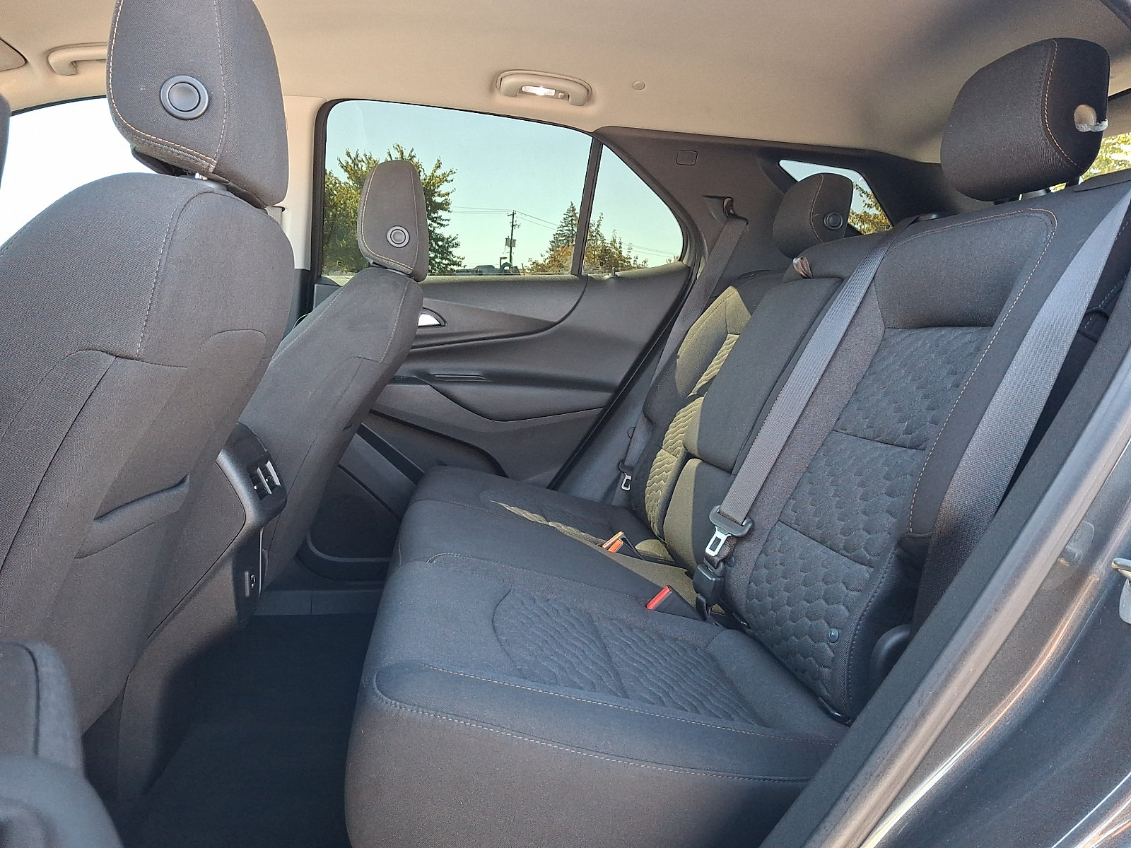 Used 2019 Chevrolet Equinox LT AWD/4WD image 10