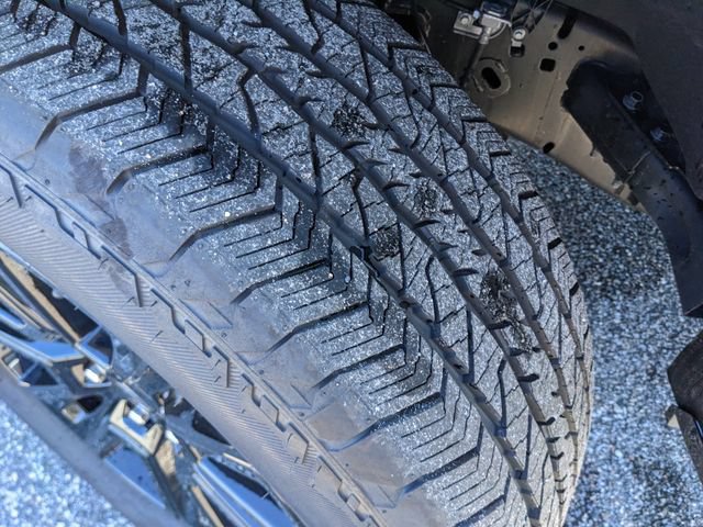 Used 2025 Ford F150 Platinum w/ Equipment Group 702A High AWD/4WD image 34
