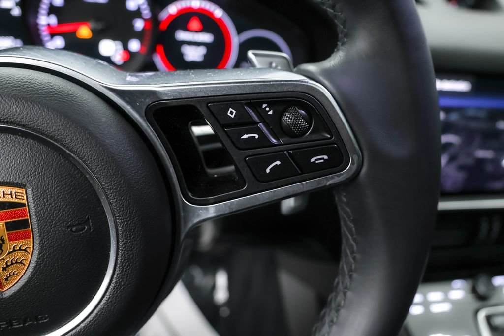 Used 2022 Porsche Cayenne Platinum Edition AWD/4WD image 21