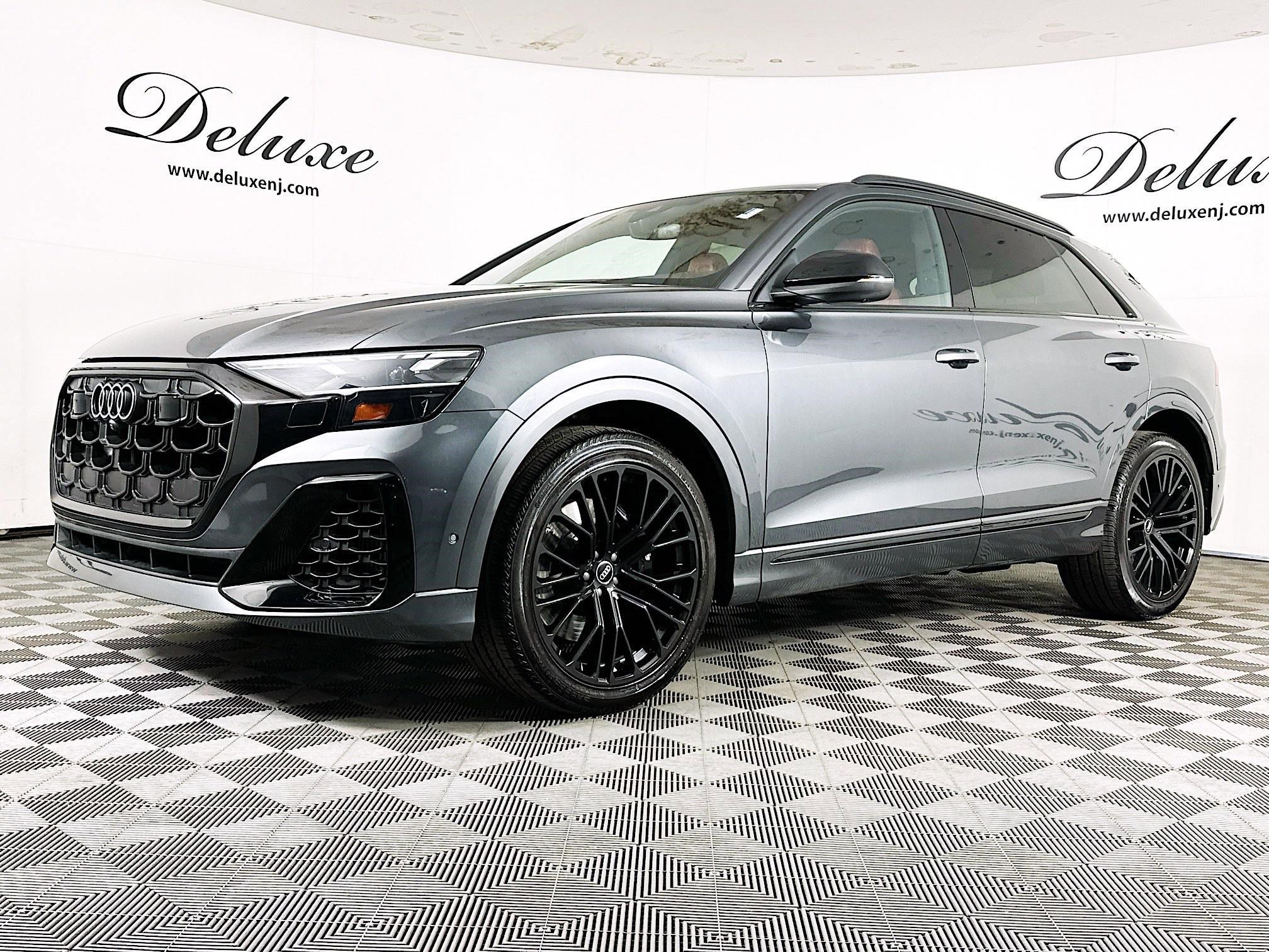 Used 2024 Audi SQ8 Premium Plus w/ Black Optic Package AWD/4WD image 3