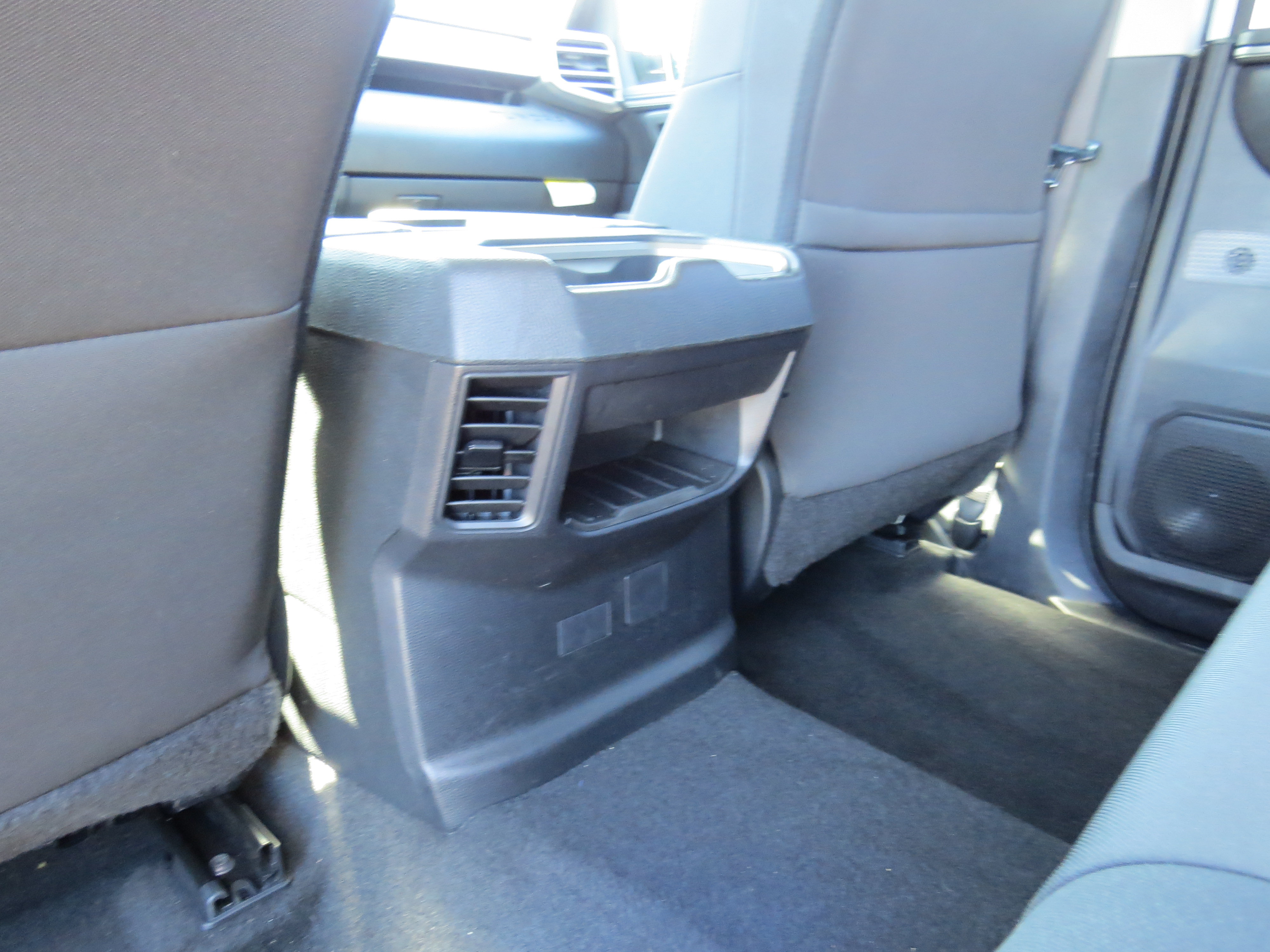 Used 2023 Toyota Tundra SR5 w/ SR5 Convenience Package AWD/4WD image 14