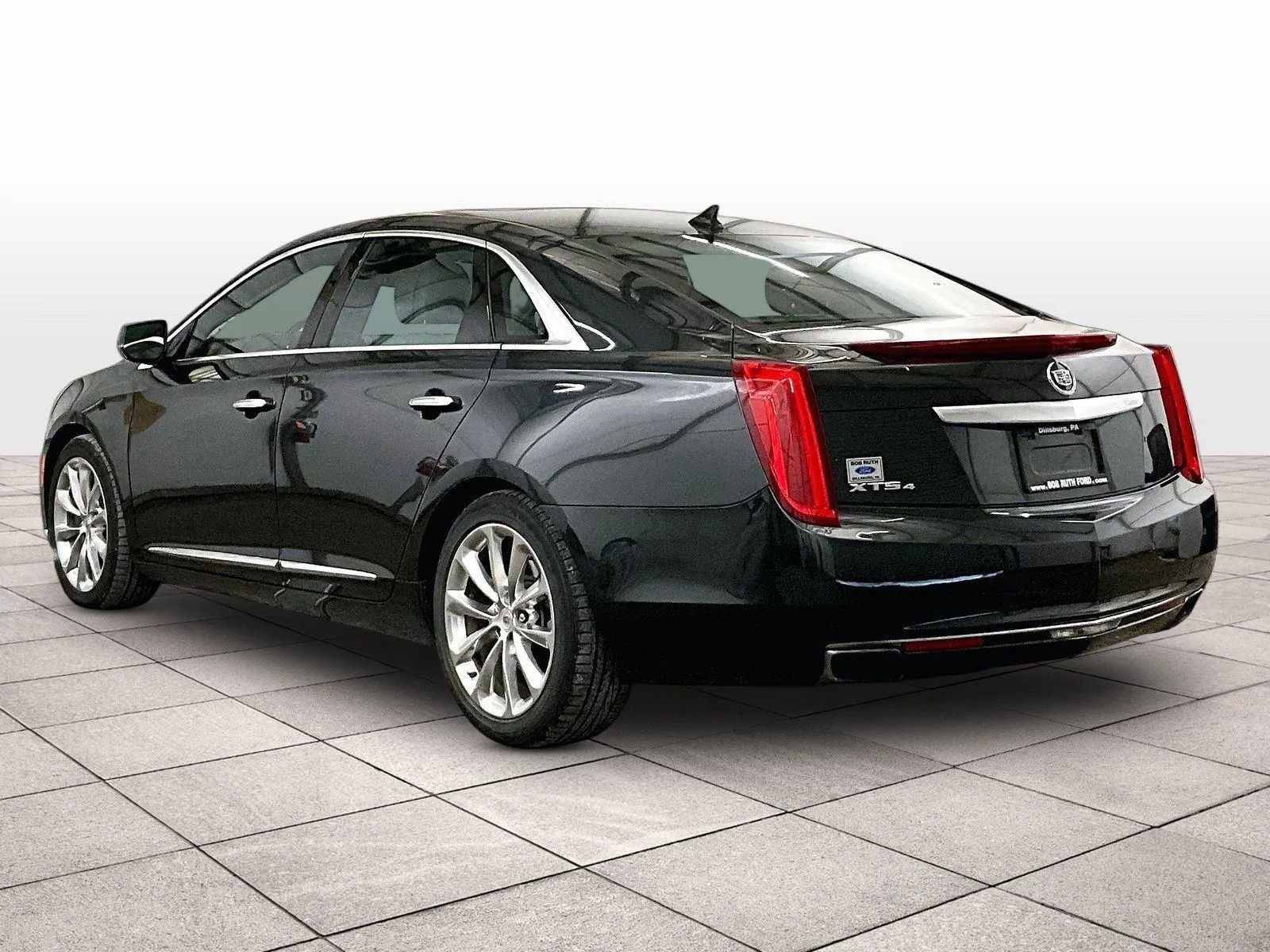 Used 2013 Cadillac XTS Luxury w/ Driver Awareness Package AWD/4WD image 11
