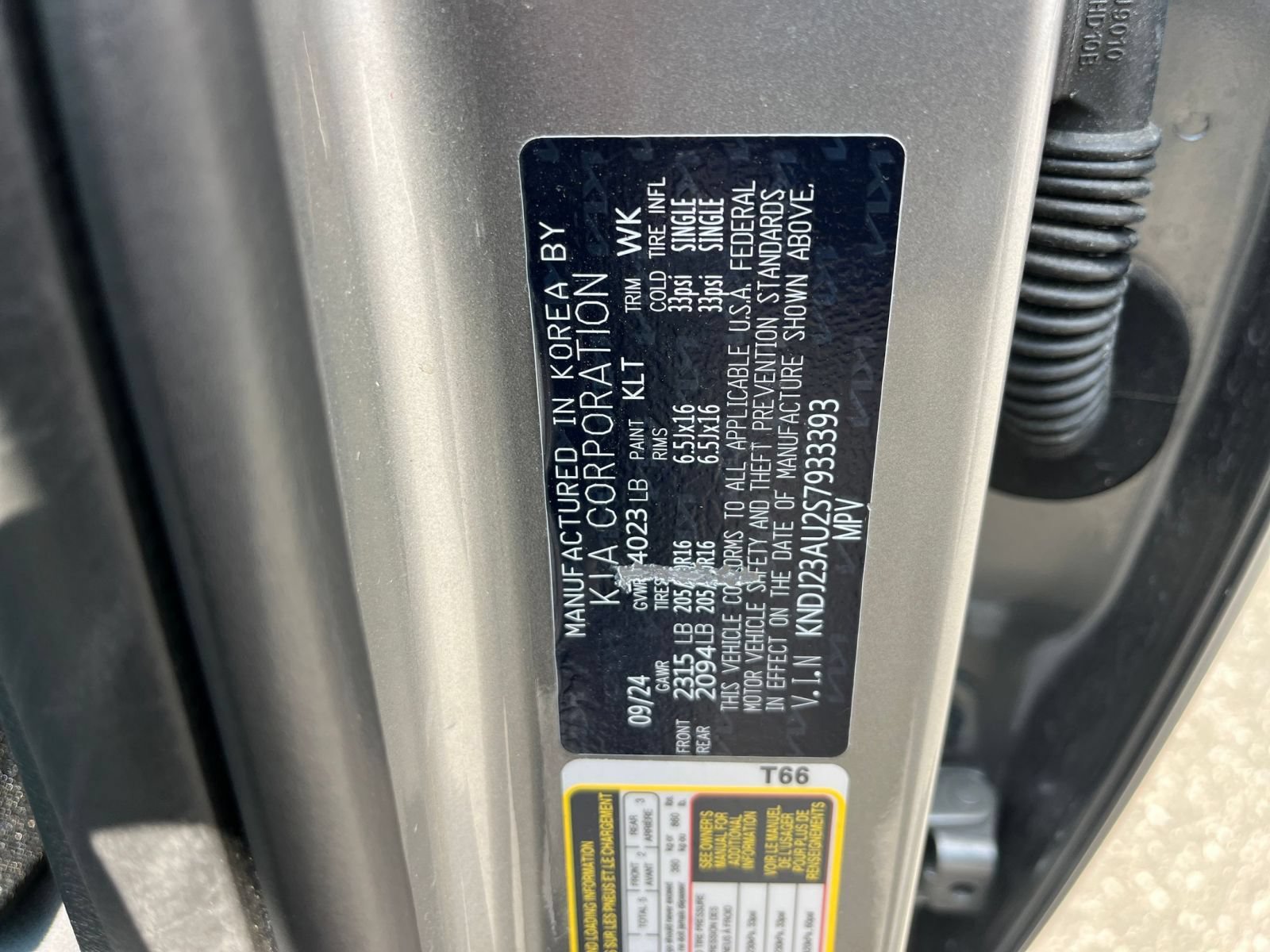 Used 2025 Kia Soul LX w/ LX Technology Package FWD image 26
