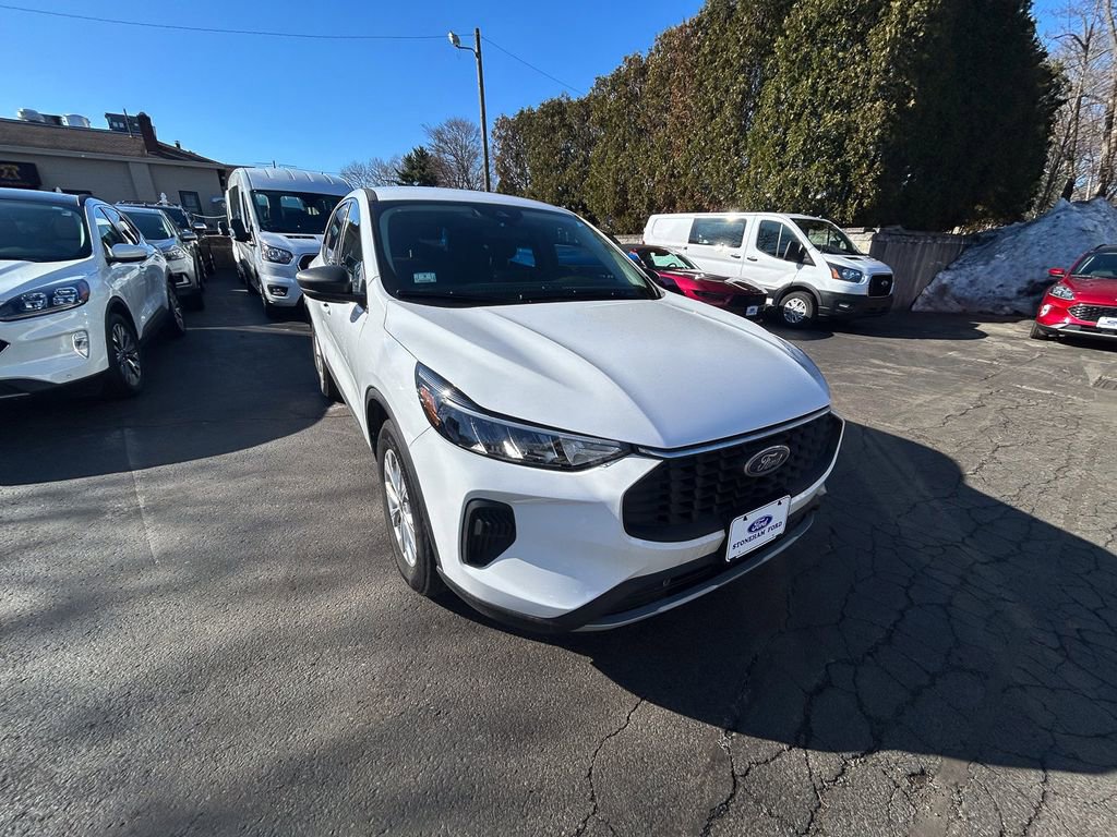 Used 2024 Ford Escape Active