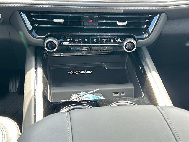 New 2025 Chevrolet Tahoe LT w/ Advanced Technology Package image 16