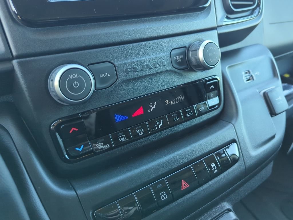 New 2026 RAM ProMaster 2500 w/ Convenience Group FWD image 23