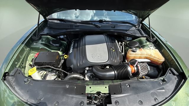 Used 2022 Dodge Charger R/T w/ Plus Group RWD image 32