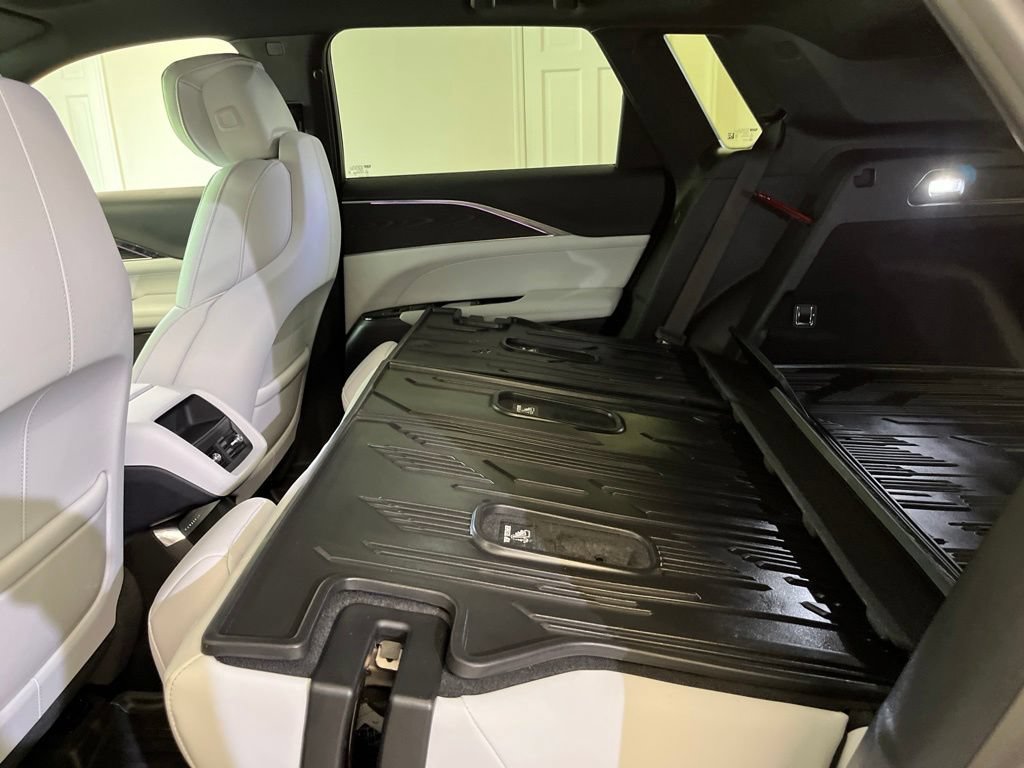Certified 2024 Cadillac Lyriq Sport w/ LPO, Floor Liner Package AWD/4WD image 16