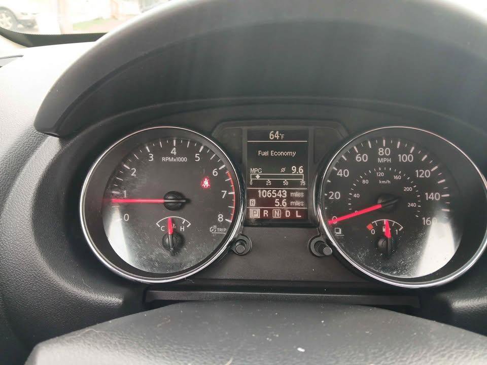 Used 2011 Nissan Rogue S image 13