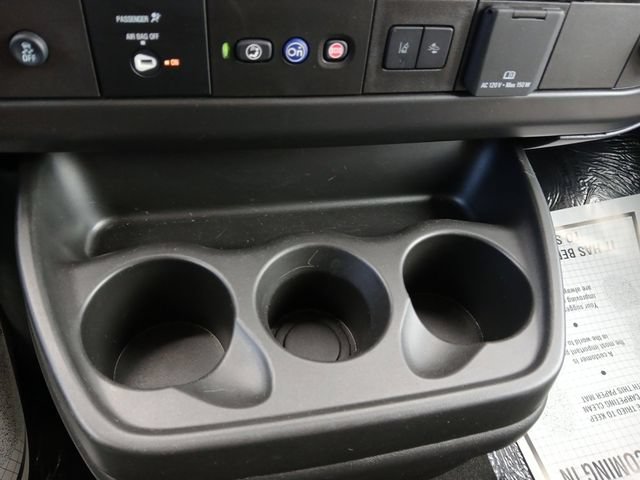 Used 2025 Chevrolet Express 3500 LT w/ LT Preferred Equipment Group RWD image 23