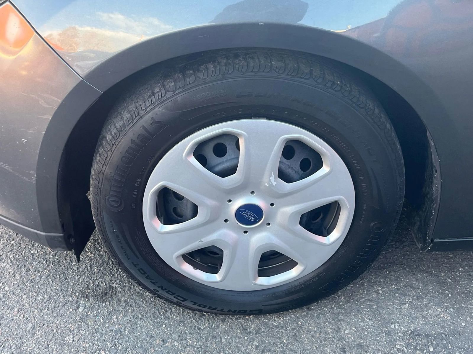 Used 2018 Ford Focus S image 4