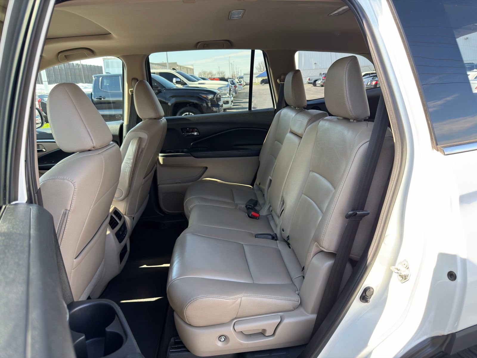 Used 2017 Honda Pilot EX-L image 28