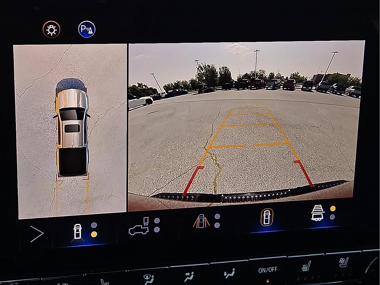 Certified 2025 Chevrolet Colorado ZR2 w/ Technology Package image 16