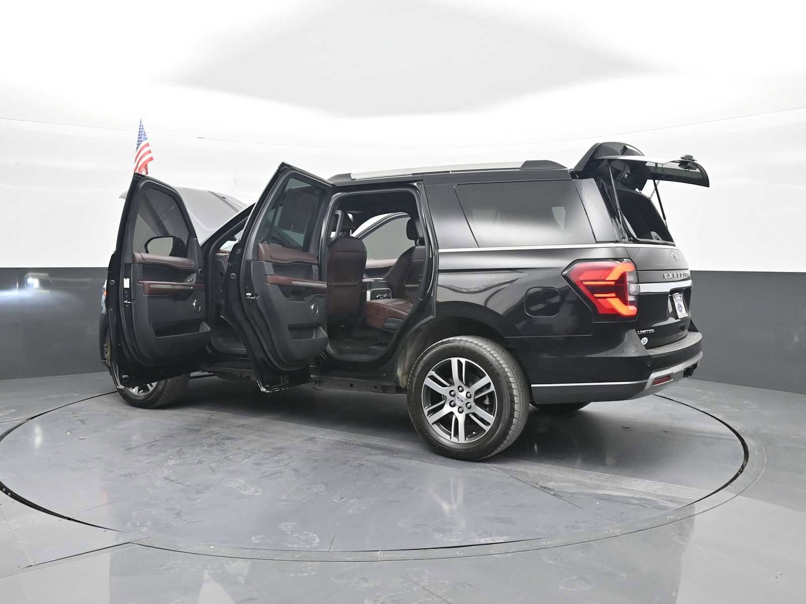 Used 2023 Ford Expedition Limited image 50