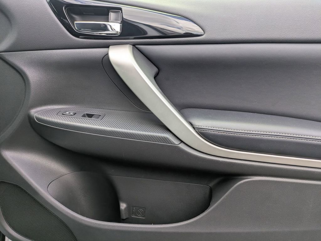 Used 2025 Mitsubishi Eclipse Cross SE AWD/4WD image 32