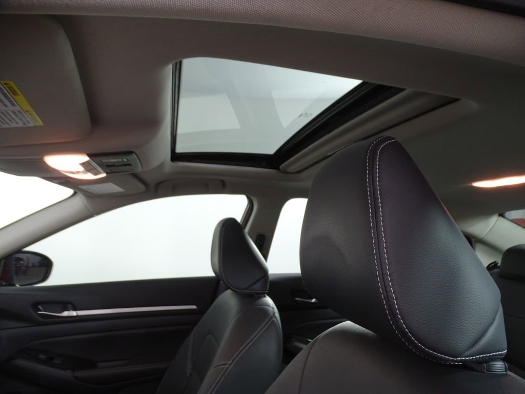 Used 2024 Nissan Altima 2.5 SL image 22