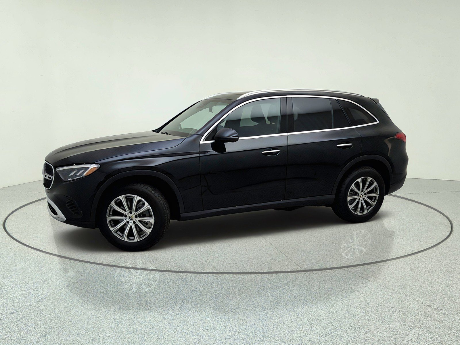 Certified 2026 Mercedes-Benz GLC 300 4MATIC image 15