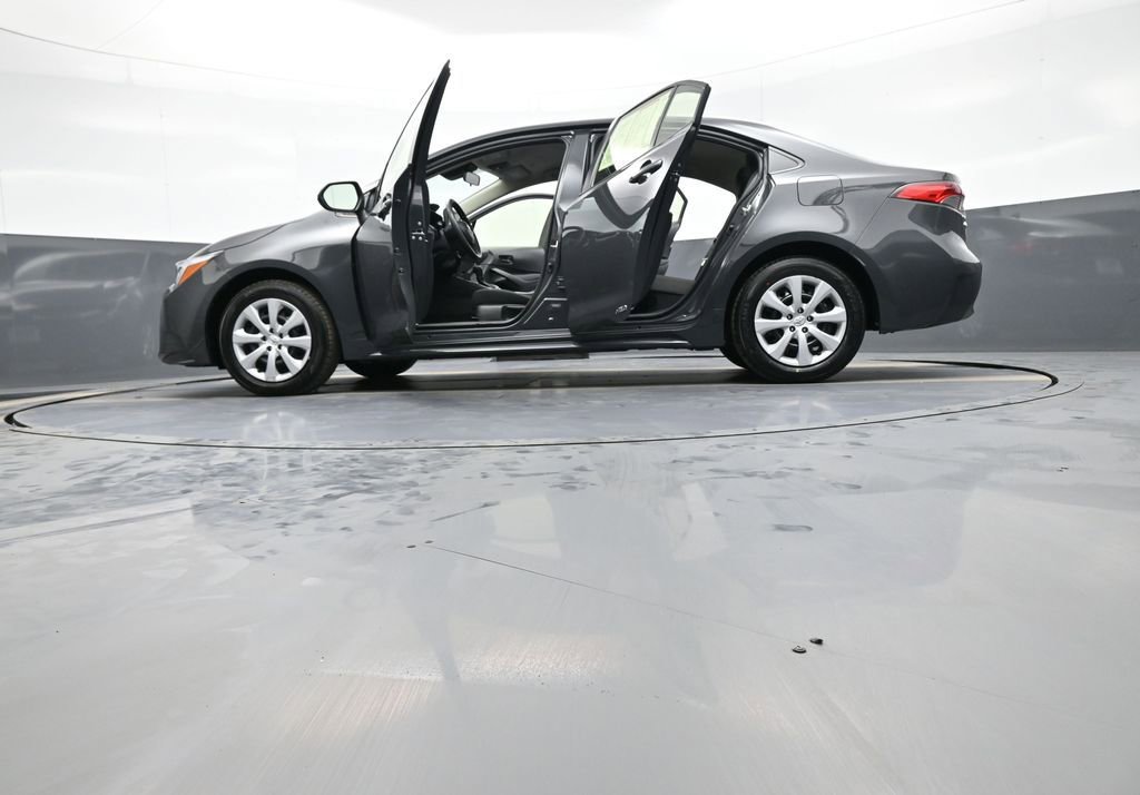Certified 2024 Toyota Corolla LE image 47