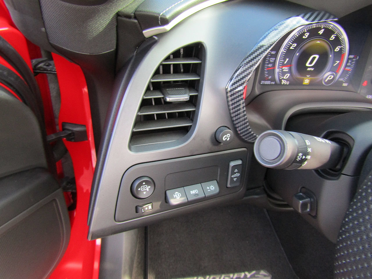 Used 2015 Chevrolet Corvette Stingray Convertible w/ 2LT Preferred Equipment Group RWD image 15