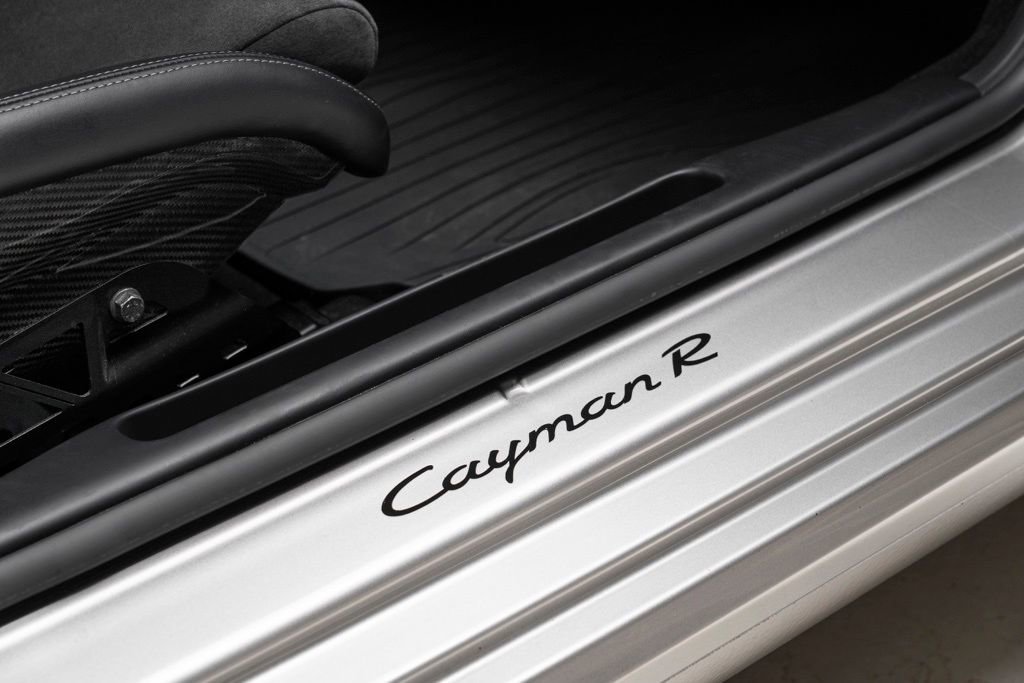 Used 2012 Porsche Cayman R image 37