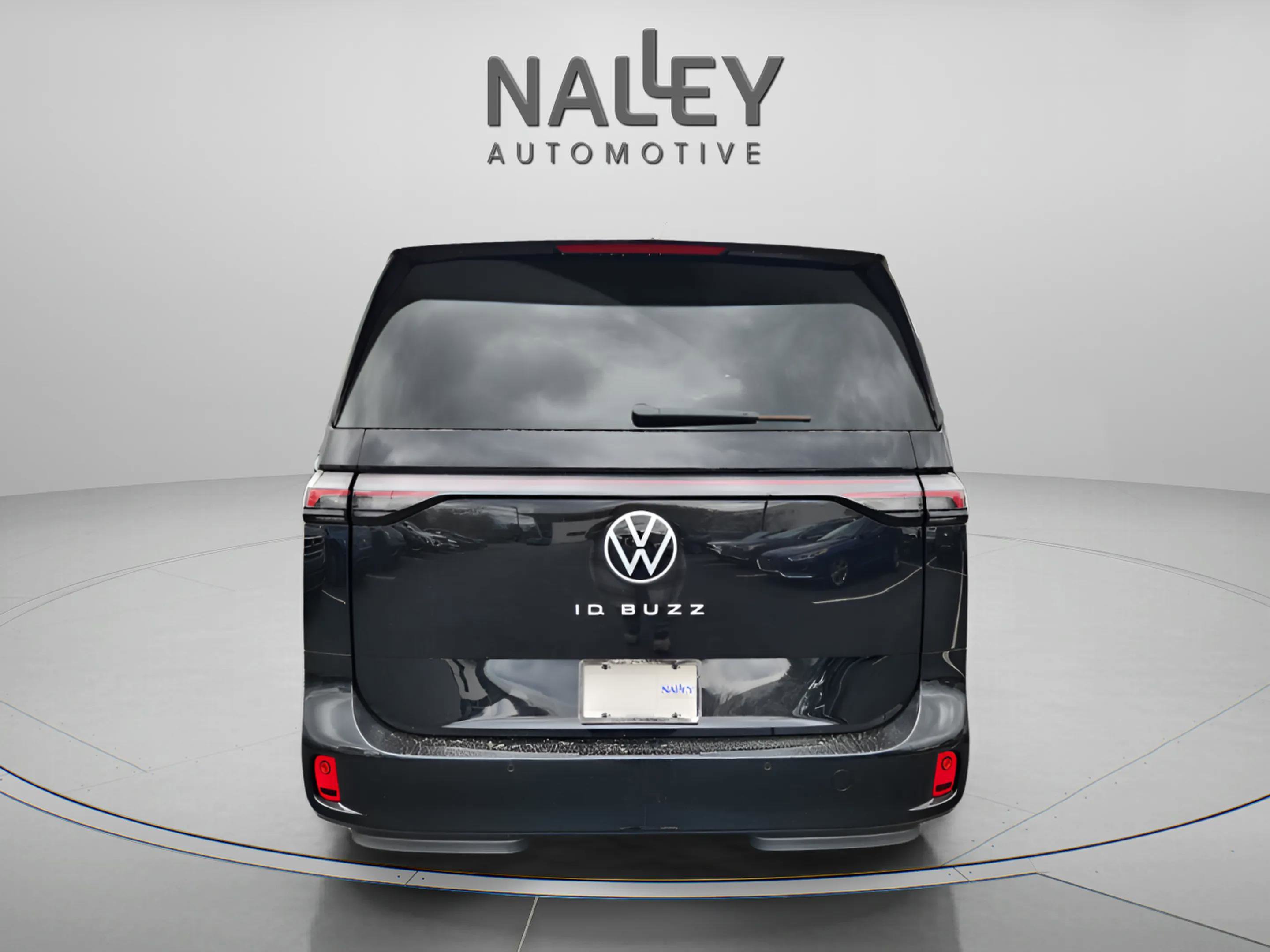 New 2025 Volkswagen ID. Buzz Pro S image 5