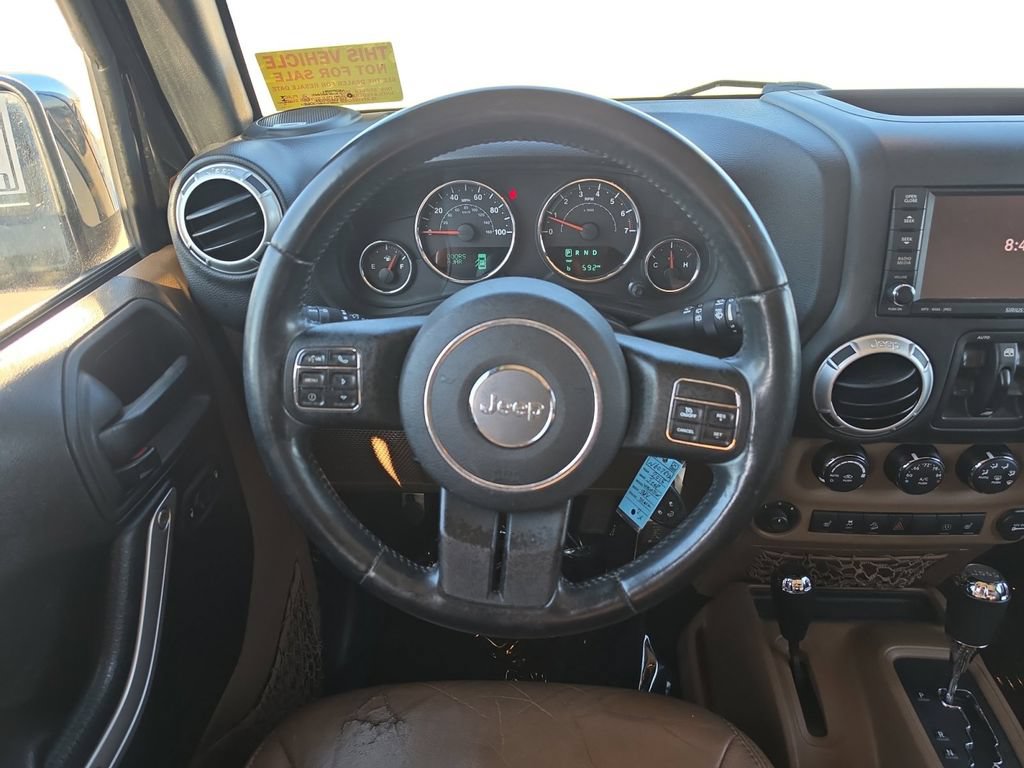 Used 2015 Jeep Wrangler Unlimited Sahara w/ Mopar Chrome Edition Group AWD/4WD image 12