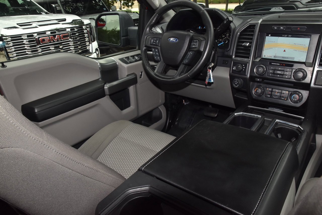 Used 2017 Ford F150 XLT w/ Equipment Group 302A Luxury AWD/4WD image 15