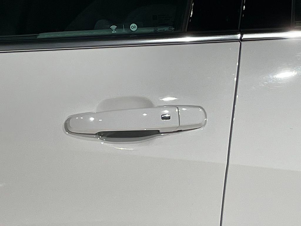 Used 2024 Chevrolet Malibu LS w/ Driver Confidence Package image 16