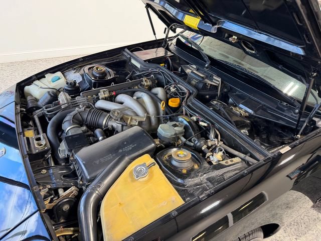Used 1988 Porsche 924 S RWD image 43