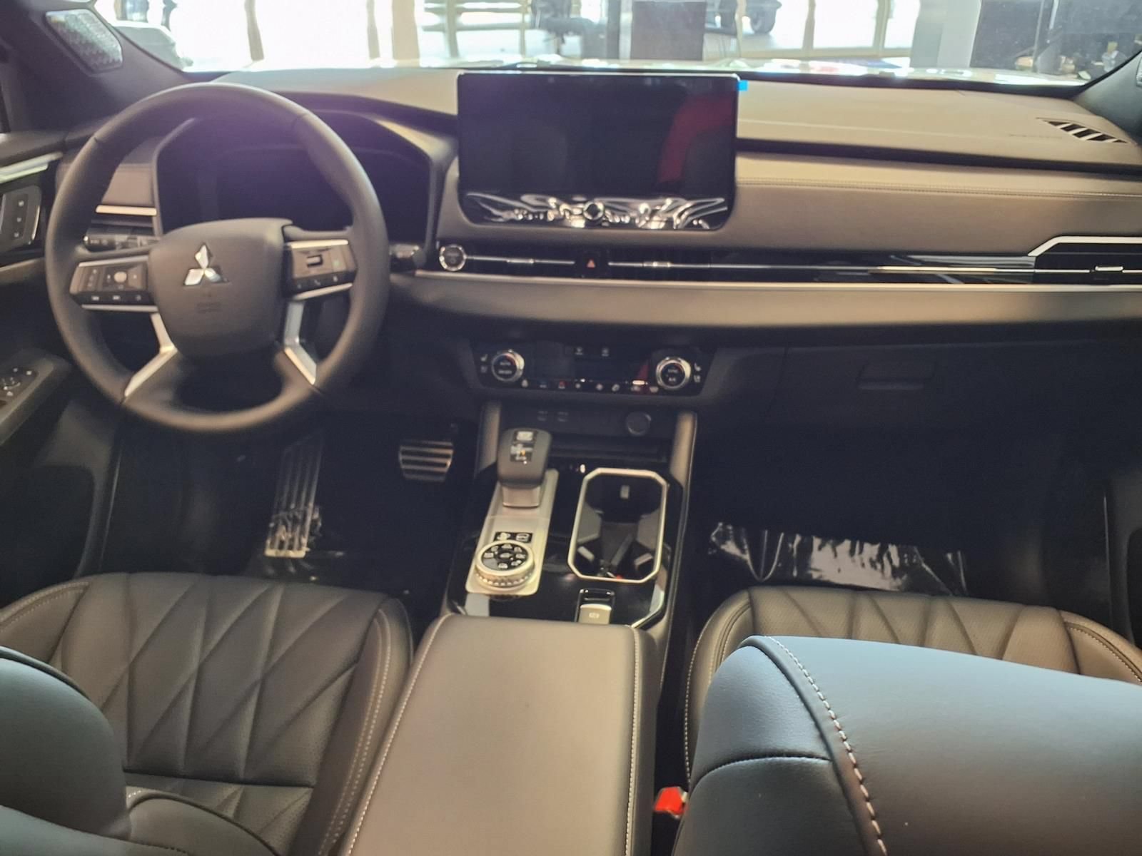 New 2026 Mitsubishi Outlander 4WD Plug-In Hybrid image 16