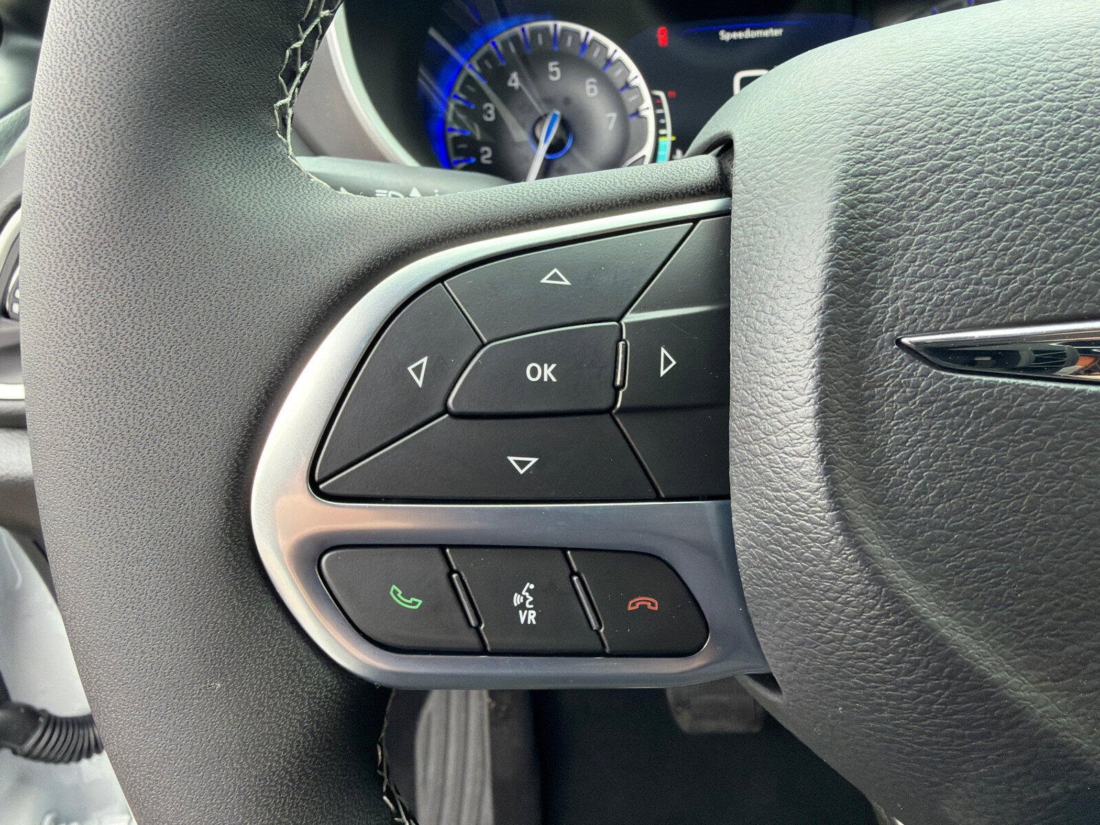 New 2026 Chrysler Voyager LX FWD image 18