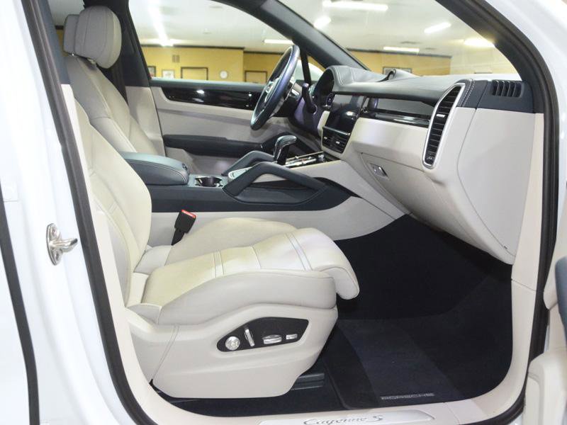 Used 2019 Porsche Cayenne S AWD/4WD image 23