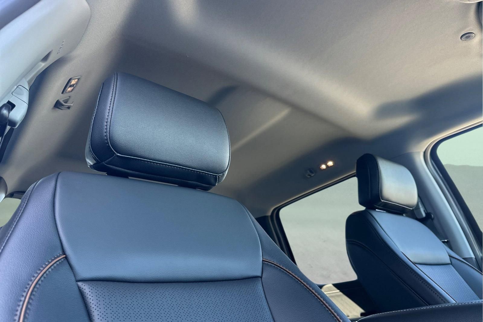 New 2026 Ford F350 Lariat w/ Black Appearance Package image 20