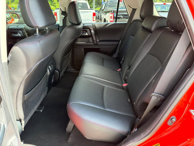 Used 2024 Toyota 4Runner TRD Off-Road Premium w/ Moonroof Package AWD/4WD image 22
