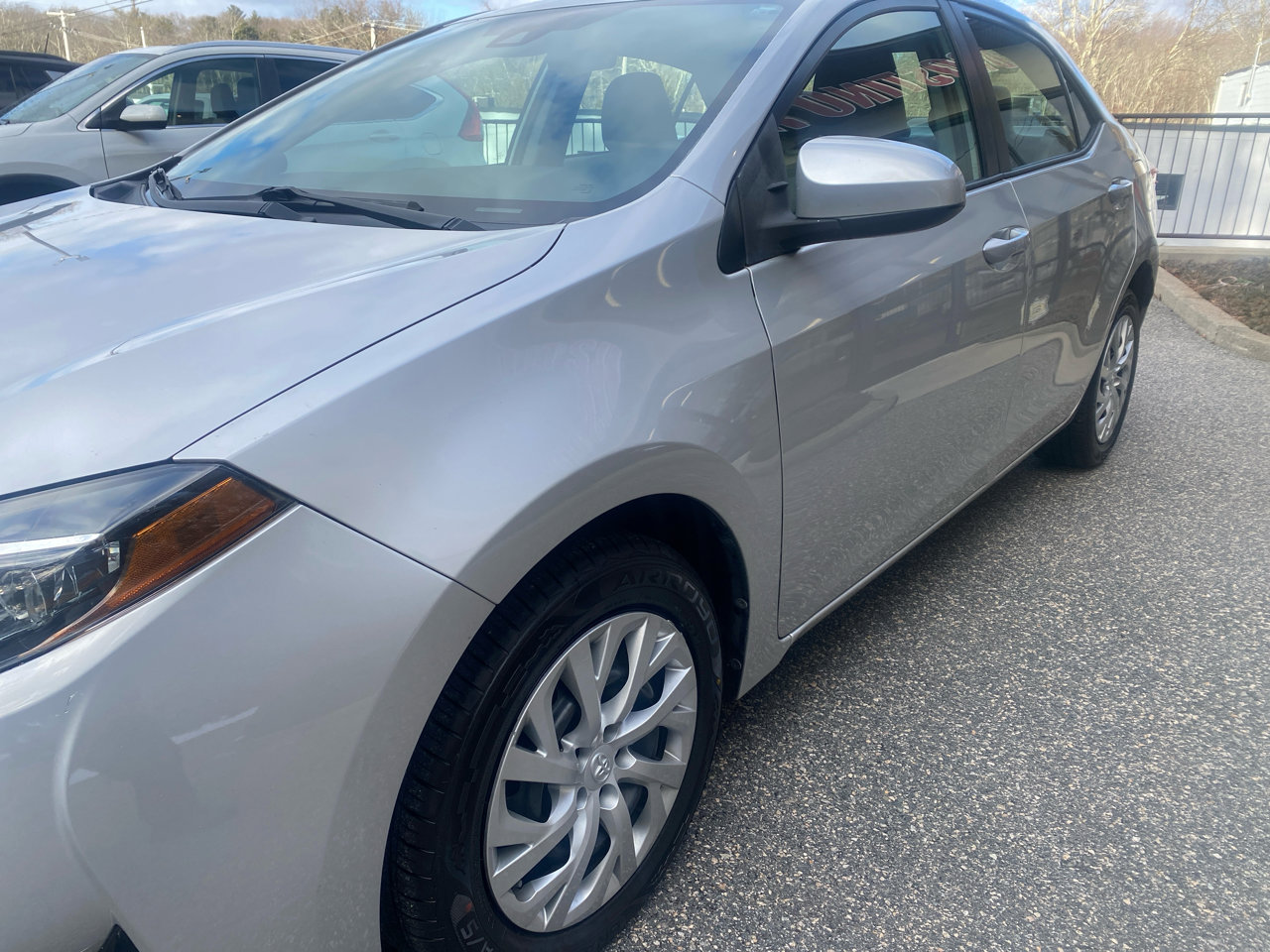 Used 2018 Toyota Corolla LE image 26