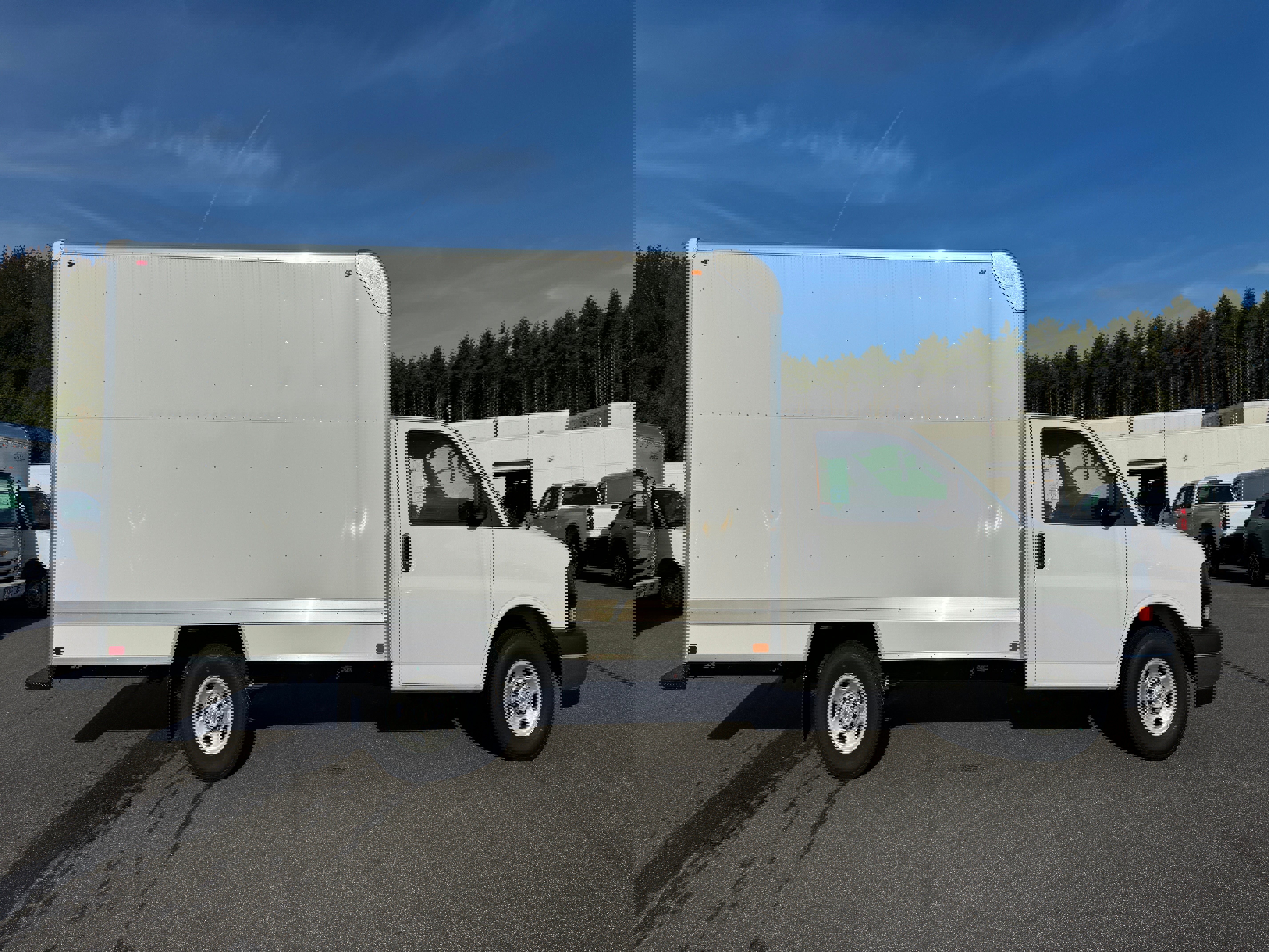 New 2024 Chevrolet Express 3500 w/ Power Convenience Package image 2