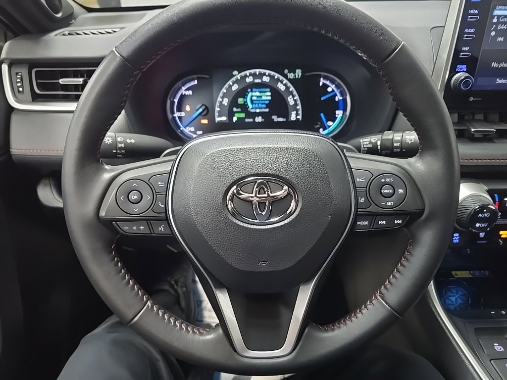 Used 2022 Toyota RAV4 XSE w/ Premium Package AWD/4WD image 19